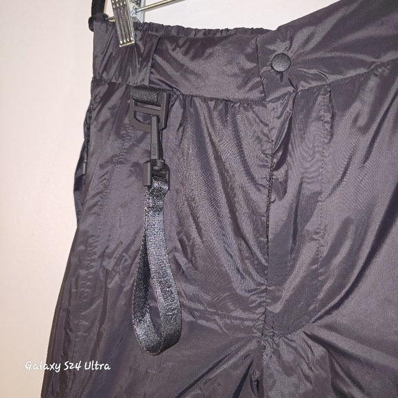 Freepeople Rains Black Cargo Snow Pants - Picture 3 of 12